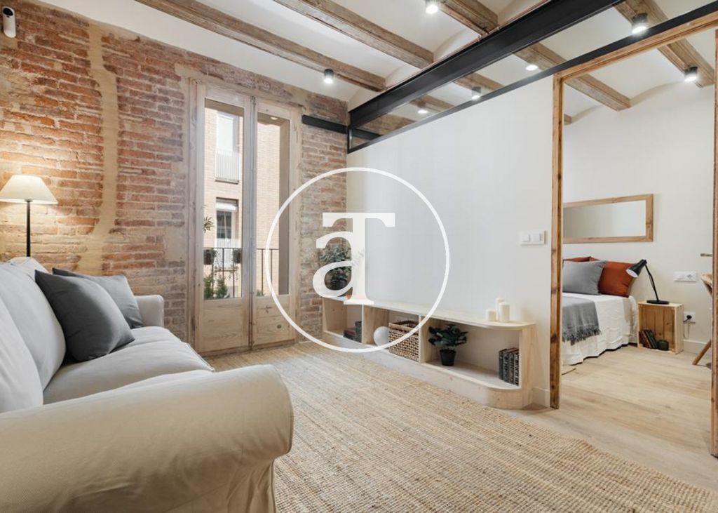 Monthly rental brand new 2-bedroom apartment steps away from Plaza España 2