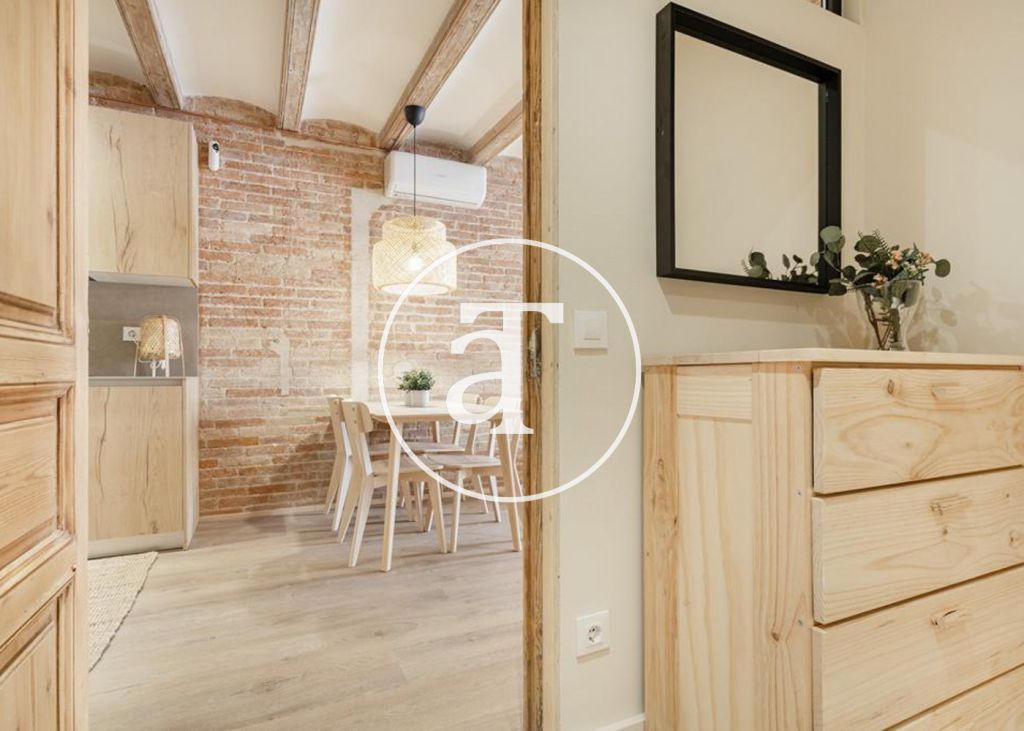 Monthly rental brand new 2-bedroom apartment steps away from Plaza España 25