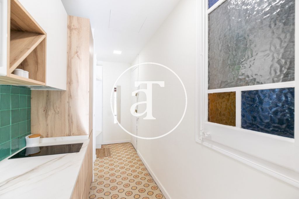 Monthly rental apartment with 2 bedrooms in Poblenou 18