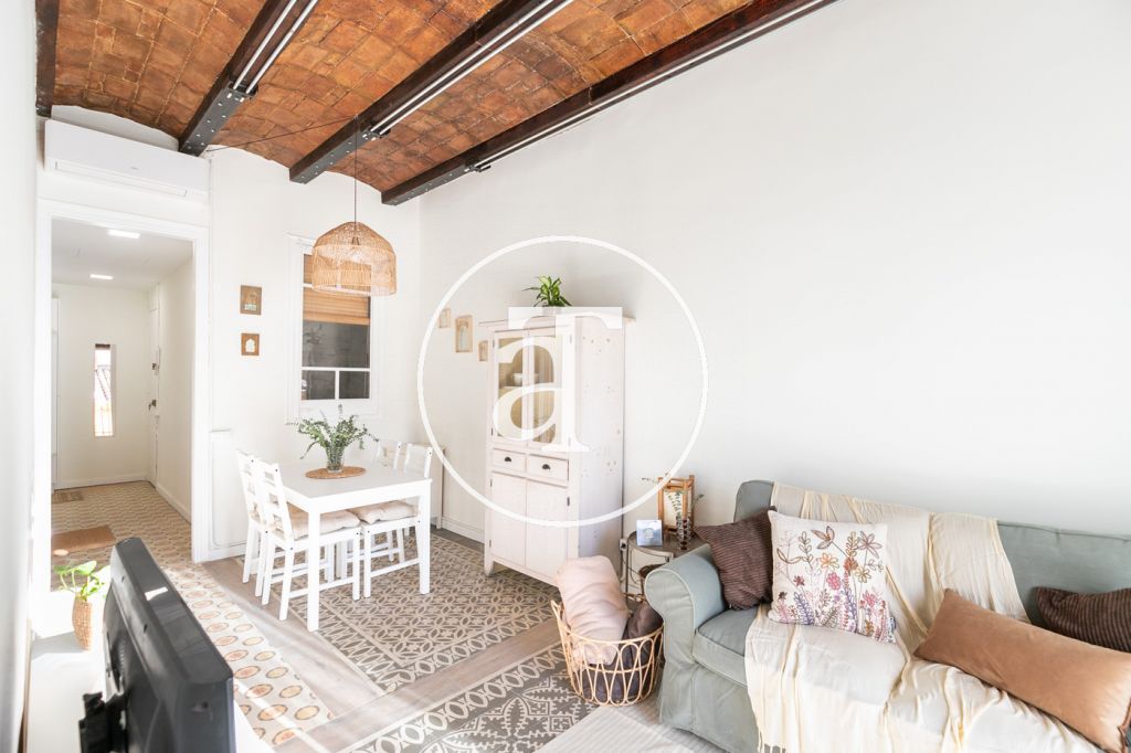 Monthly rental apartment with 2 bedrooms in Poblenou 7