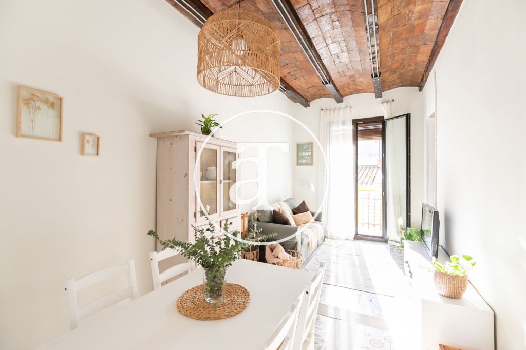 Monthly rental apartment with 2 bedrooms in Poblenou 4