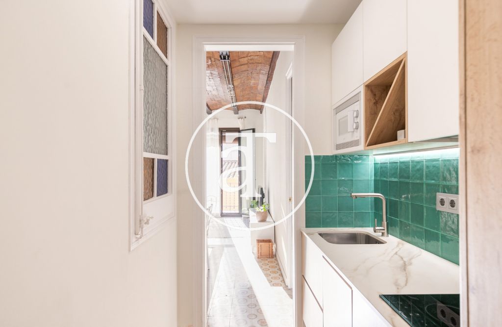 Monthly rental apartment with 2 bedrooms in Poblenou 15