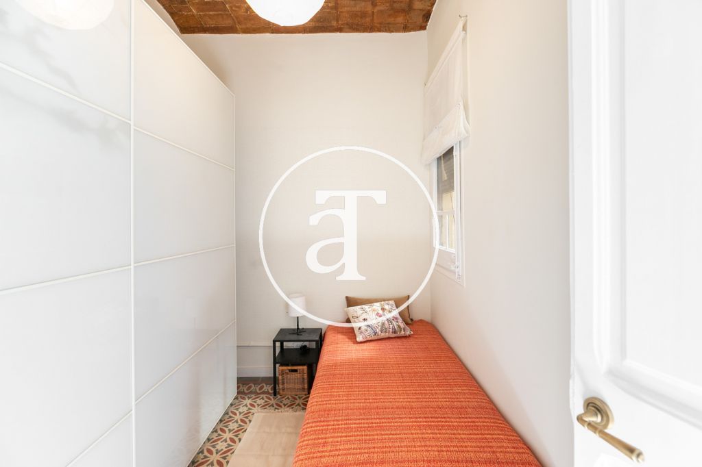 Monthly rental apartment with 2 bedrooms in Poblenou 29
