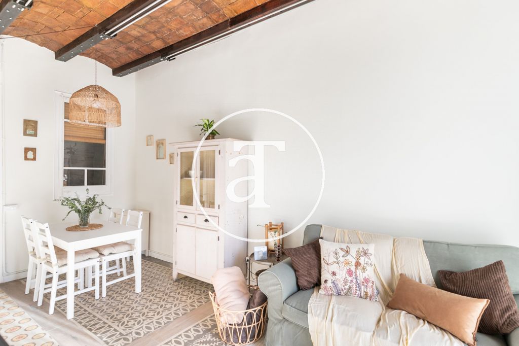 Monthly rental apartment with 2 bedrooms in Poblenou 6