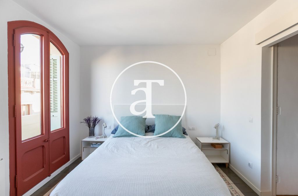 Monthly rental apartment with 1 bedroom and studio in Sants Montjuic 18