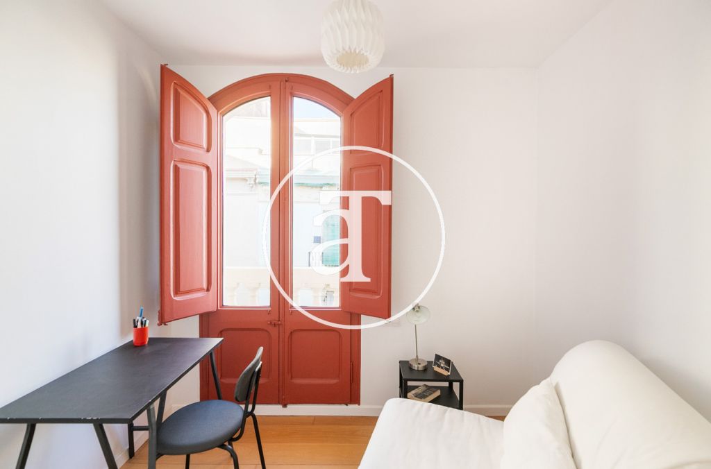 Monthly rental apartment with 1 bedroom and studio in Sants Montjuic 16