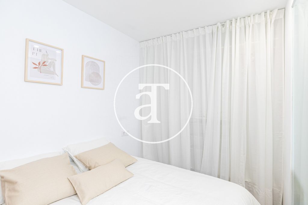 Brand new monthly rental apartment with 2 bedrooms in the Barceloneta area 19