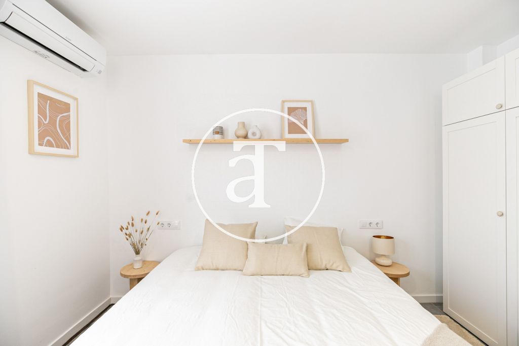 Brand new monthly rental apartment with 2 bedrooms in the Barceloneta area 24