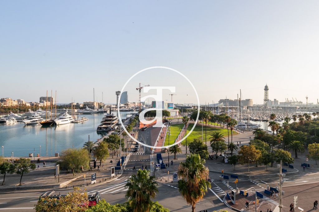 Monthly rental apartment with 2 bedrooms and clear views in Ciutat Vella 26