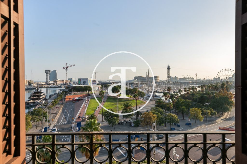 Monthly rental apartment with 2 bedrooms and clear views in Ciutat Vella 25
