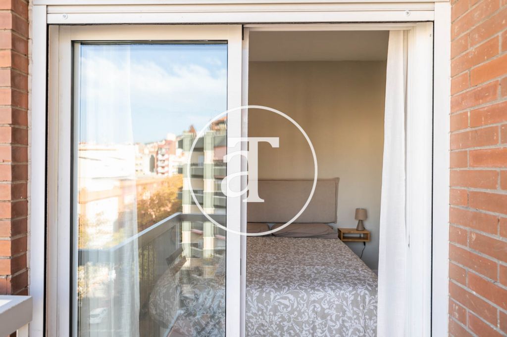 Monthly rental apartment with 1 bedroom and 2 balcony in Eixample 24