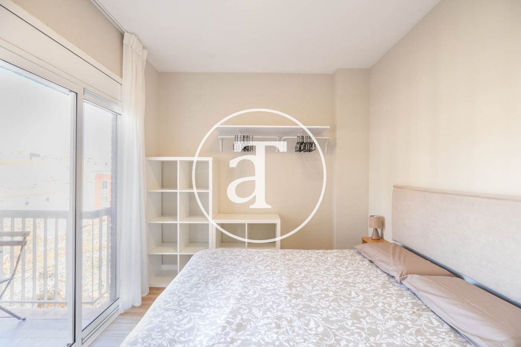 Monthly rental apartment with 1 bedroom and 2 balcony in Eixample 14