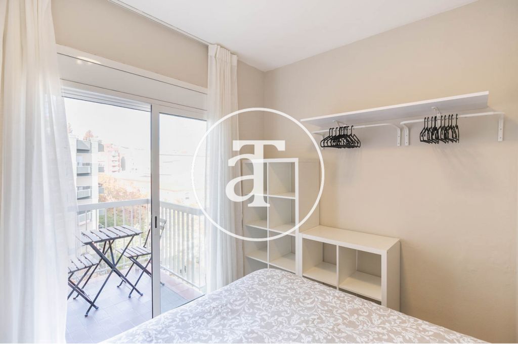 Monthly rental apartment with 1 bedroom and 2 balcony in Eixample 20