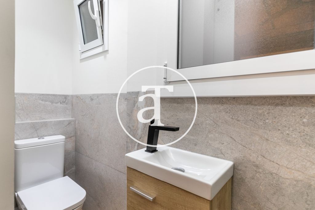 Monthly rental apartment with 1 bedroom in Sants-Montjuic 26