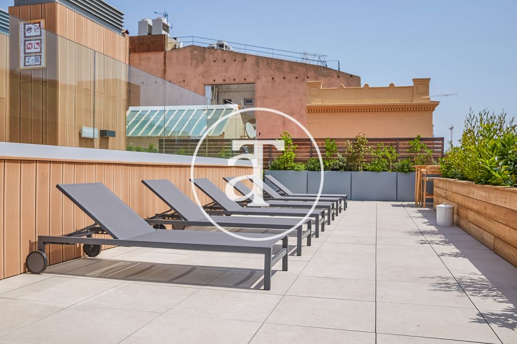 Monthly rental apartment with 3 bedrooms, terrace and shared pool close to Diagonal Av. 60