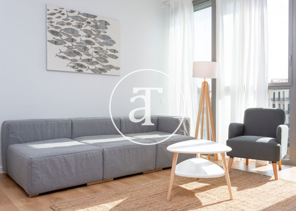 Monthly rental apartment with 3 bedrooms, terrace and shared pool close to Diagonal Av. 2