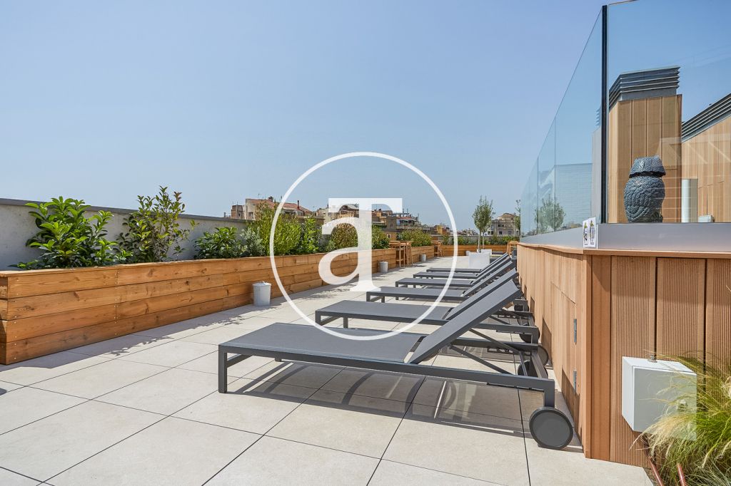 Monthly rental apartment with 3 bedrooms, terrace and shared pool close to Diagonal Av. 49