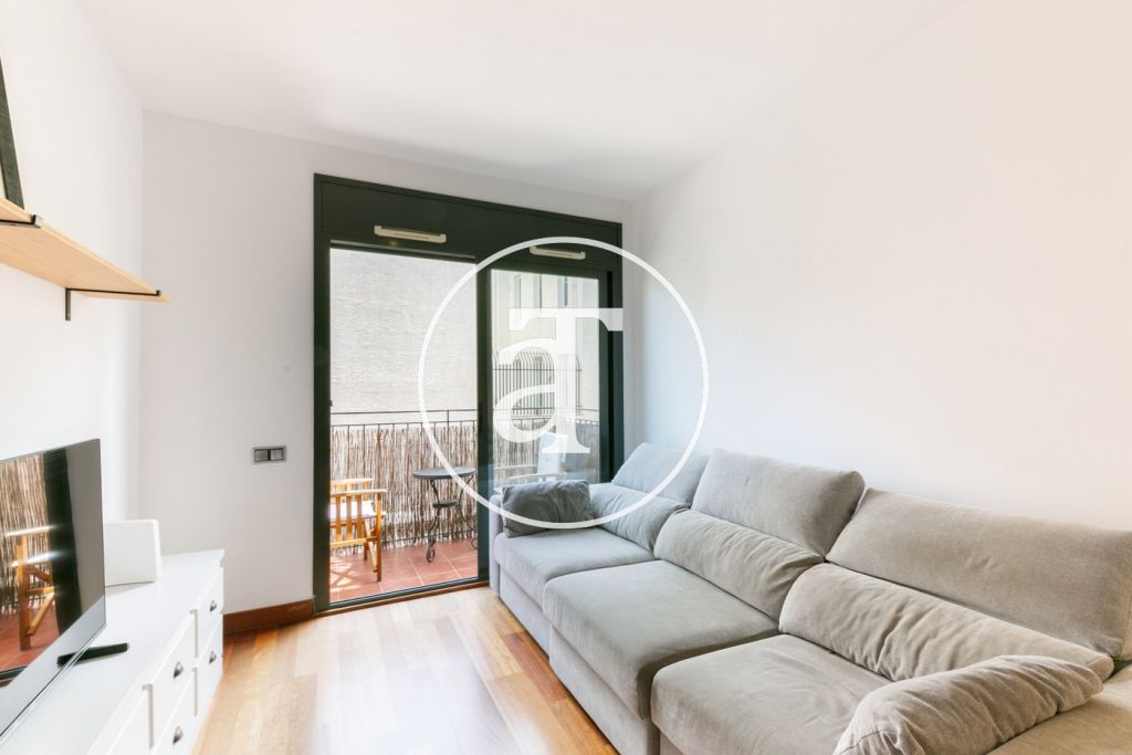 Monthly rental apartment with 2 bedrooms close to Plaça Espanya 3