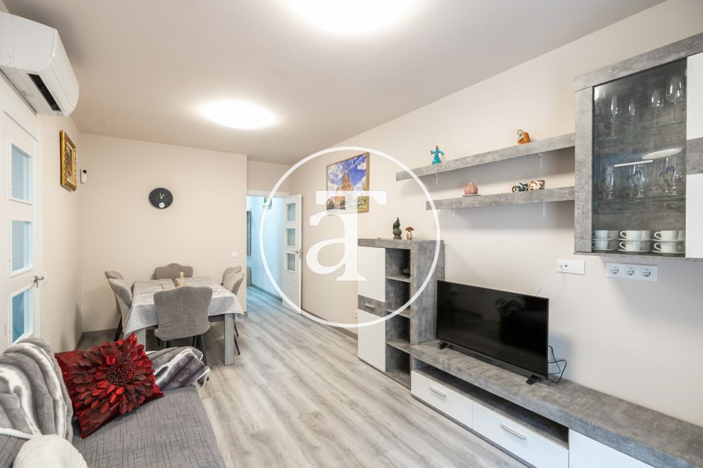 Monthly rental apartment with 3 bedrooms in Sants Montjuic 4