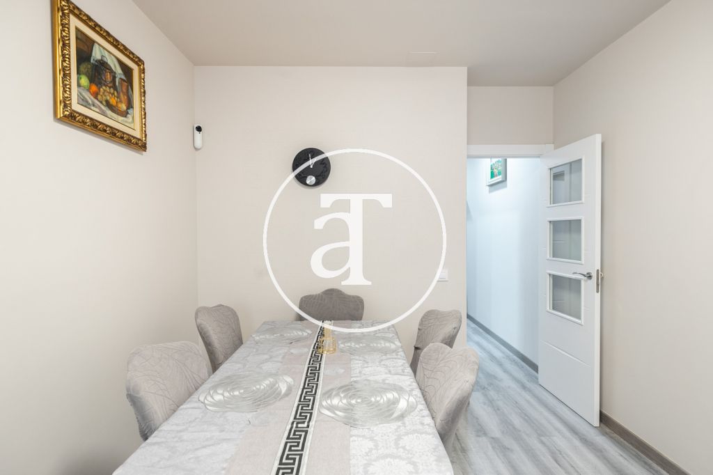 Monthly rental apartment with 3 bedrooms in Sants Montjuic 7