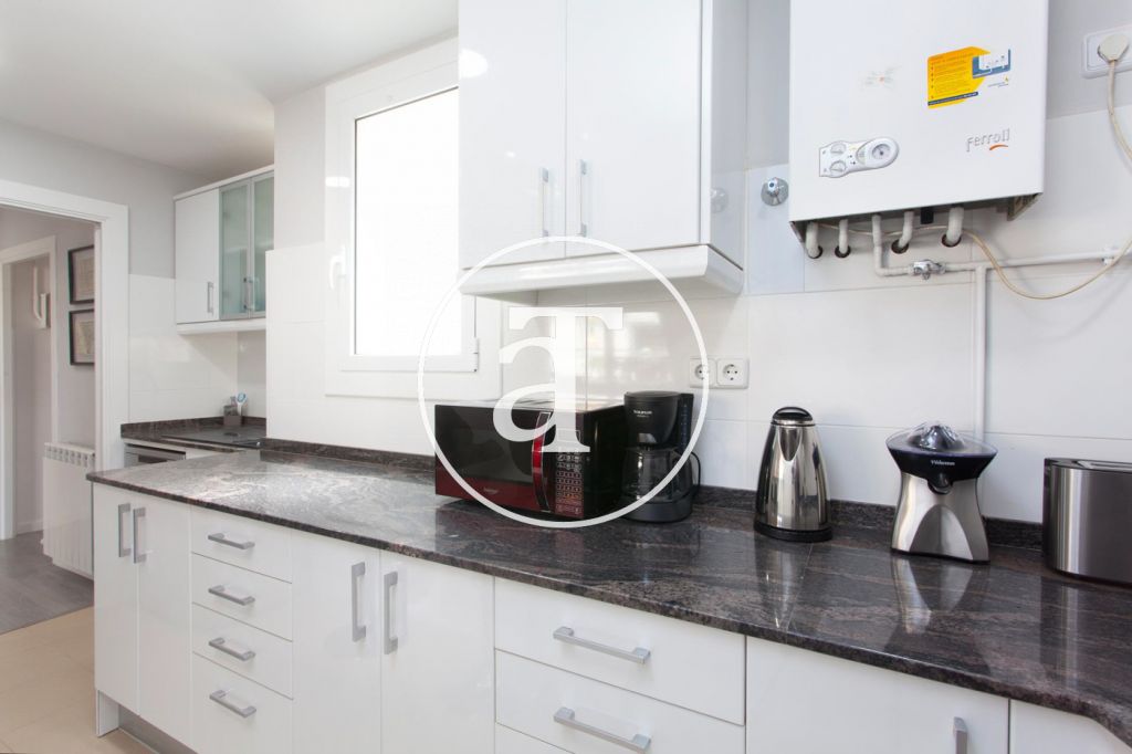 Monthly rental apartment in Sant Gervasi 13