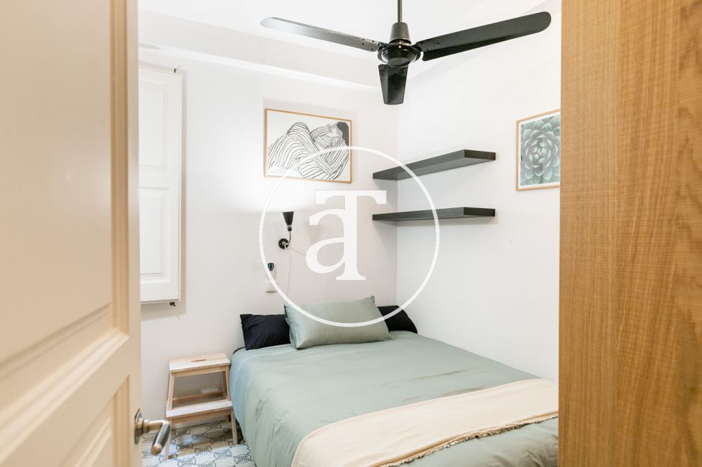 Monthly rental apartment in the heart of Villa Gracia in Barcelona 22