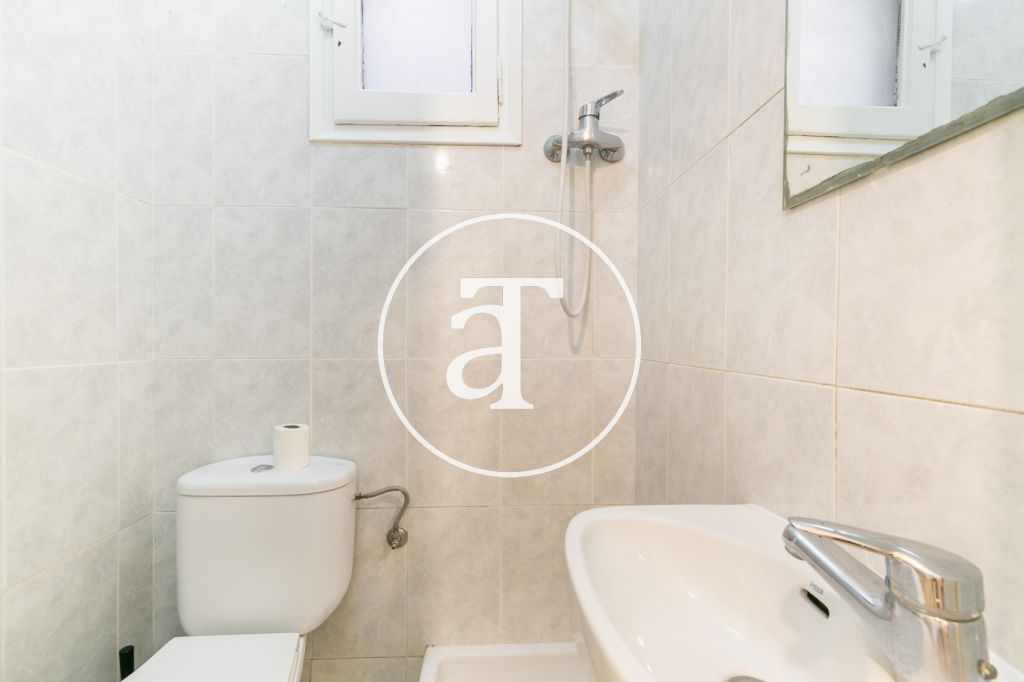 Monthly rental apartment with 2 bedrooms in Poblenou 24