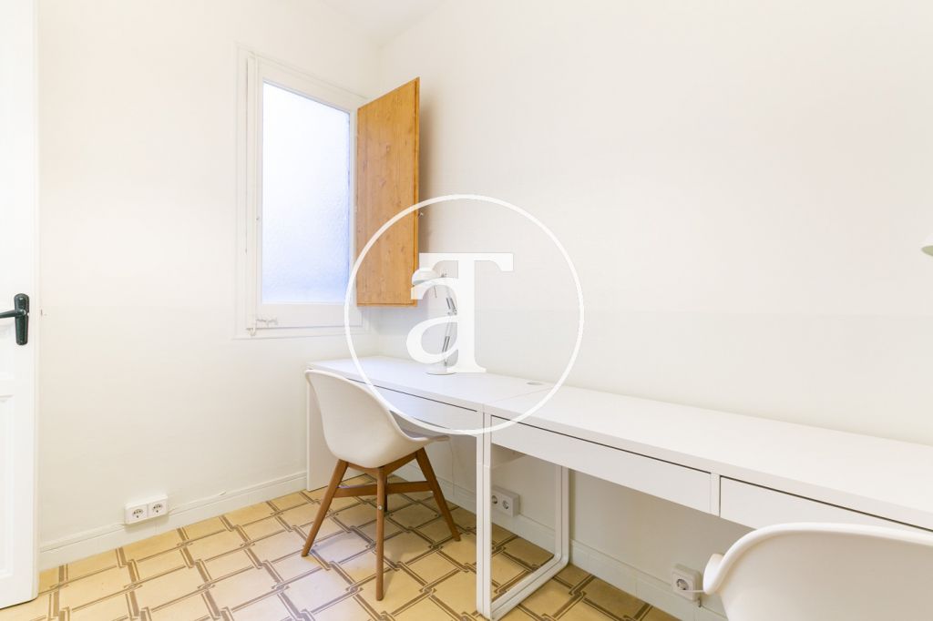Monthly rental apartment with 2 bedrooms in Poblenou 21