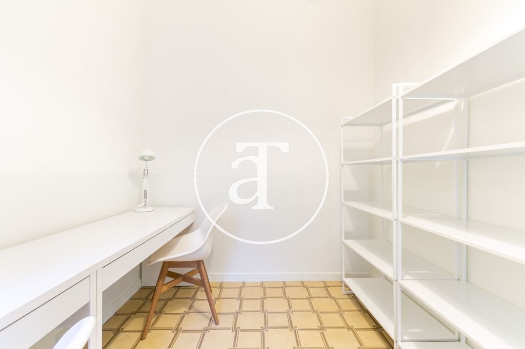 Monthly rental apartment with 2 bedrooms in Poblenou 19