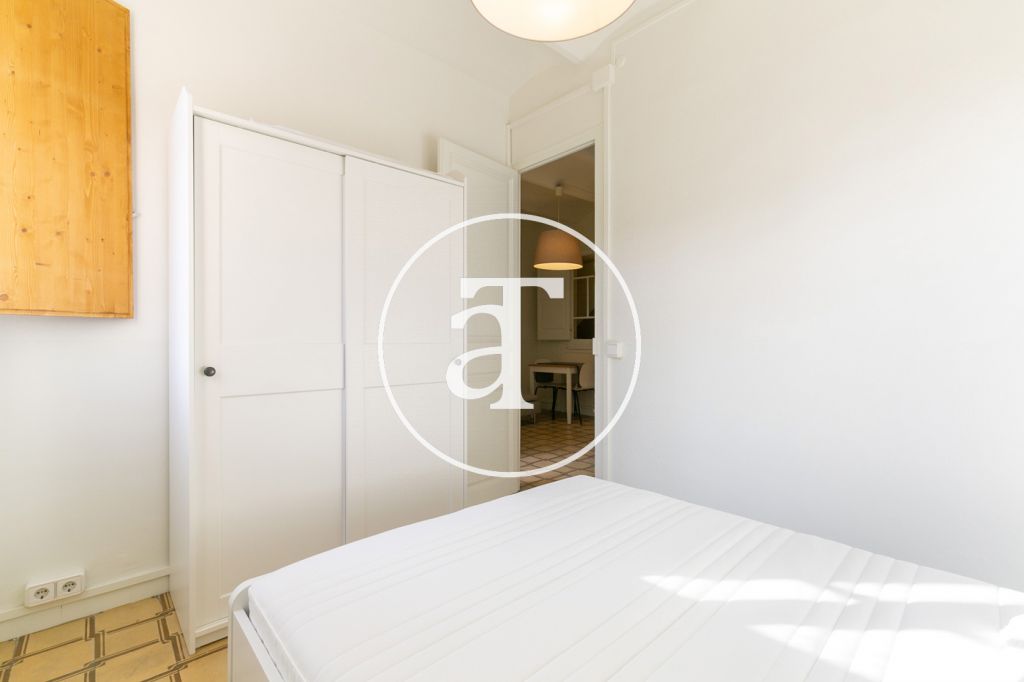 Monthly rental apartment with 2 bedrooms in Poblenou 13