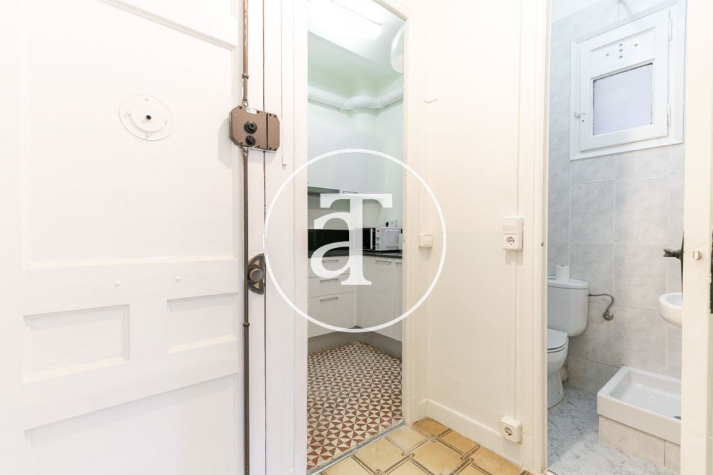 Monthly rental apartment with 2 bedrooms in Poblenou 23