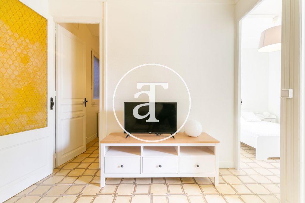 Monthly rental apartment with 2 bedrooms in Poblenou 6