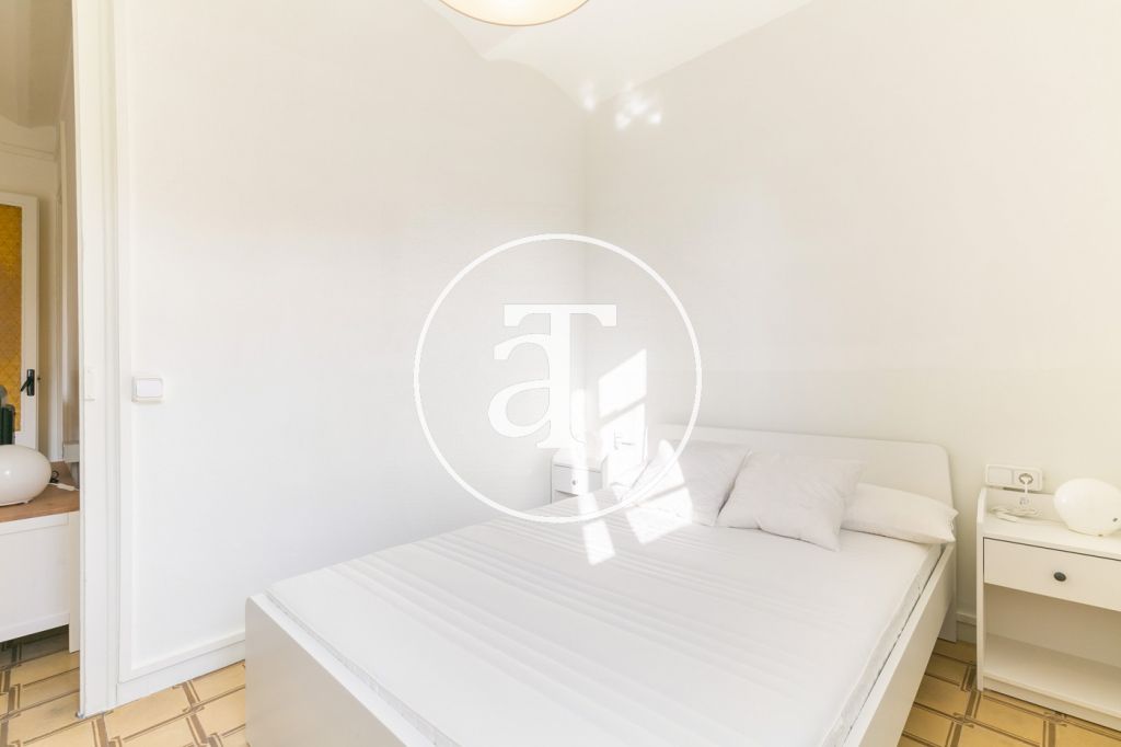 Monthly rental apartment with 2 bedrooms in Poblenou 12