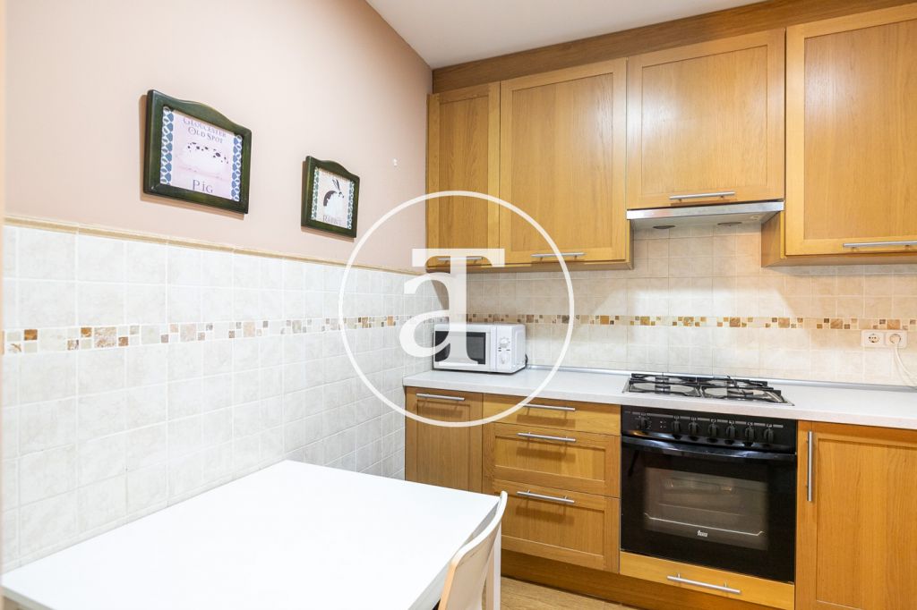 Monthly rental apartment with 3 bedroom in Sants-Montjuic 8