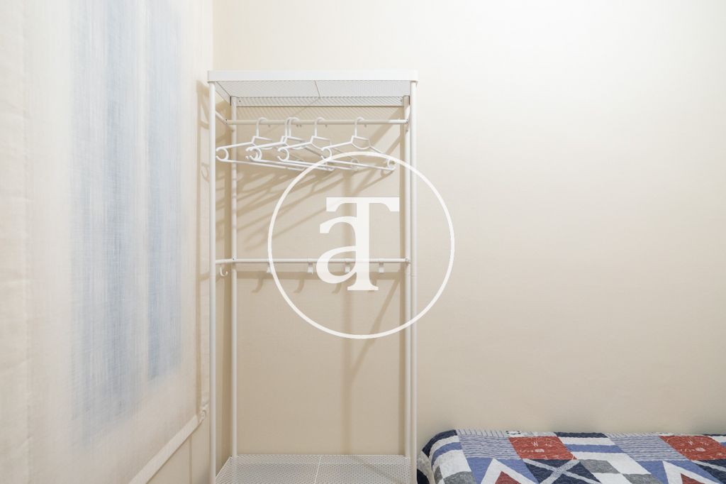 Monthly rental apartment with 3 bedroom in Sants-Montjuic 15