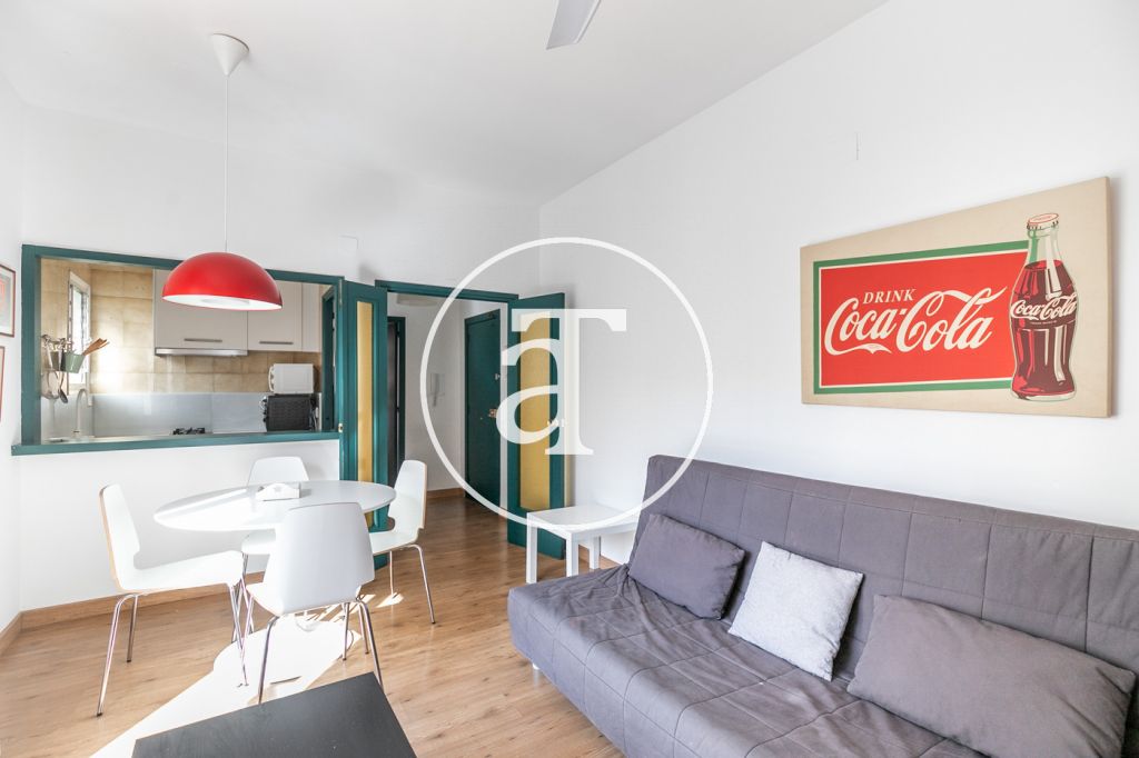 Monthly rental apartment with 1 bedroom in Villa de Gracia