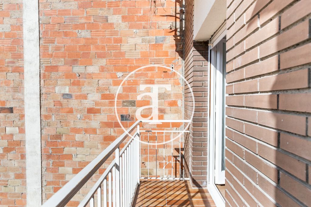 Monthly rental apartment with 1 bedroom in Villa de Gracia 10
