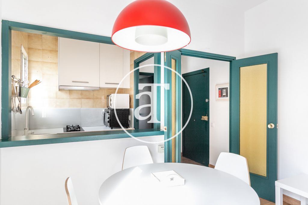 Monthly rental apartment with 1 bedroom in Villa de Gracia 6