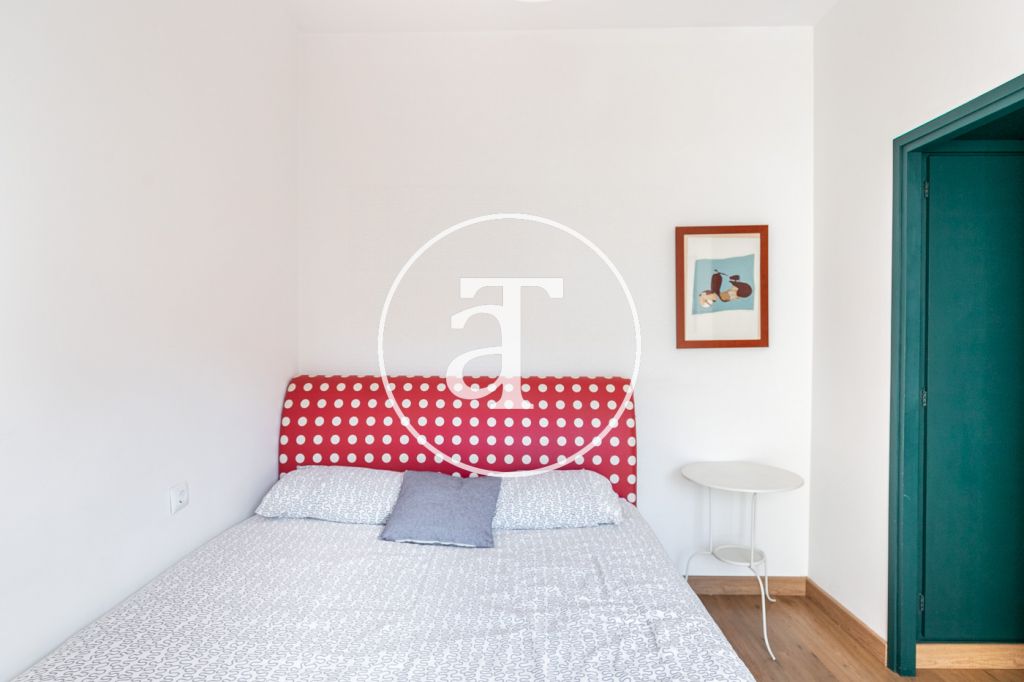 Monthly rental apartment with 1 bedroom in Villa de Gracia 20