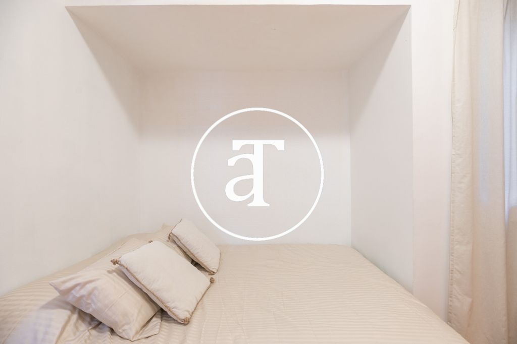 Monthly rental apartment with 2 bedrooms in Gracia 17