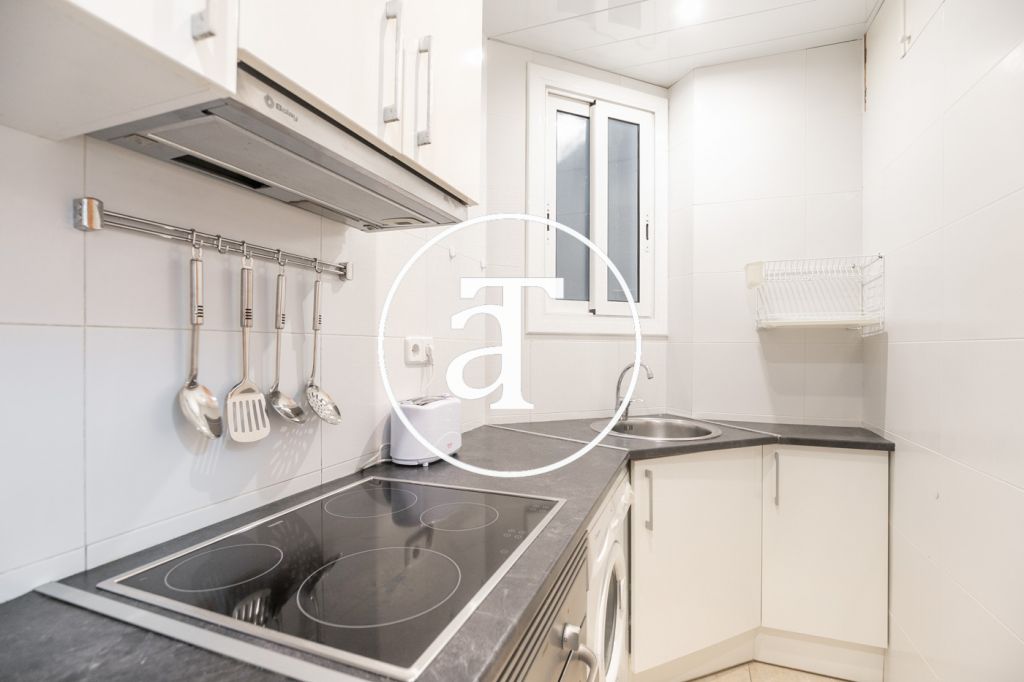 Monthly rental apartment with 2 bedrooms in Gracia 10