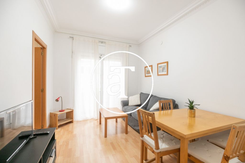 Monthly rental apartment with 2 bedrooms in Gracia 5