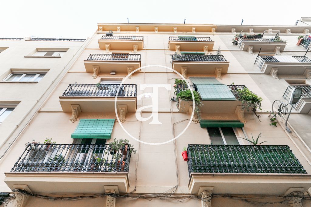 Monthly rental apartment with 1 bedroom a few steps away from Montjuic 28