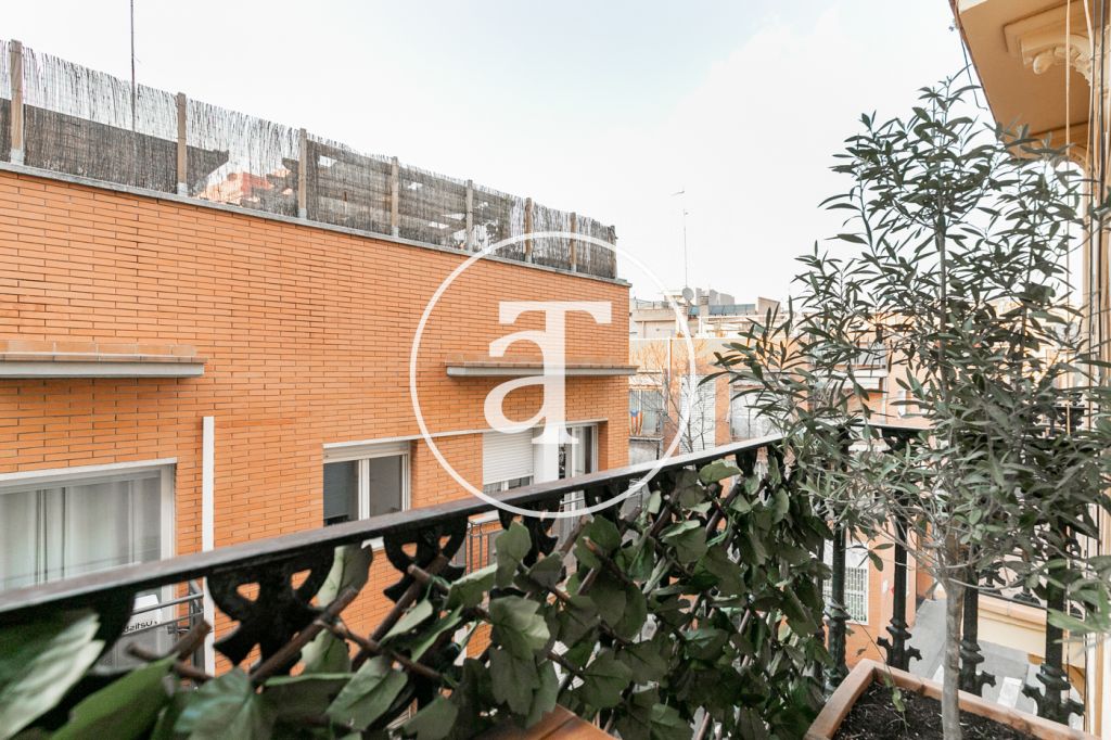 Monthly rental apartment with 1 bedroom a few steps away from Montjuic 10