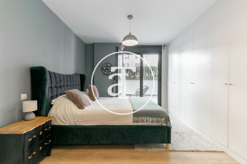 Monthly rental apartment with 3 bedrooms in Bordeta neighborhood 23
