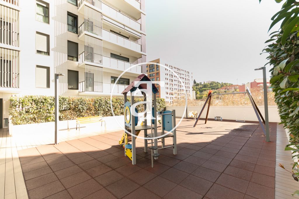 Monthly rental apartment with 3 bedrooms in Bordeta neighborhood 37