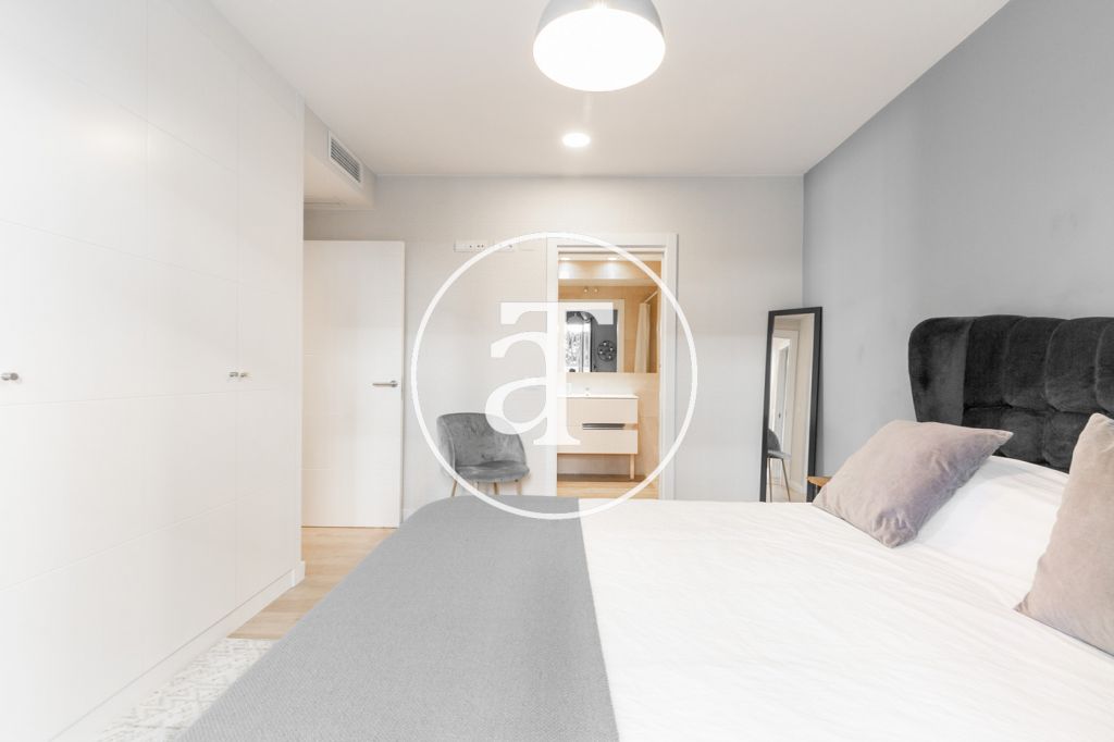 Monthly rental apartment with 3 bedrooms in Bordeta neighborhood 24