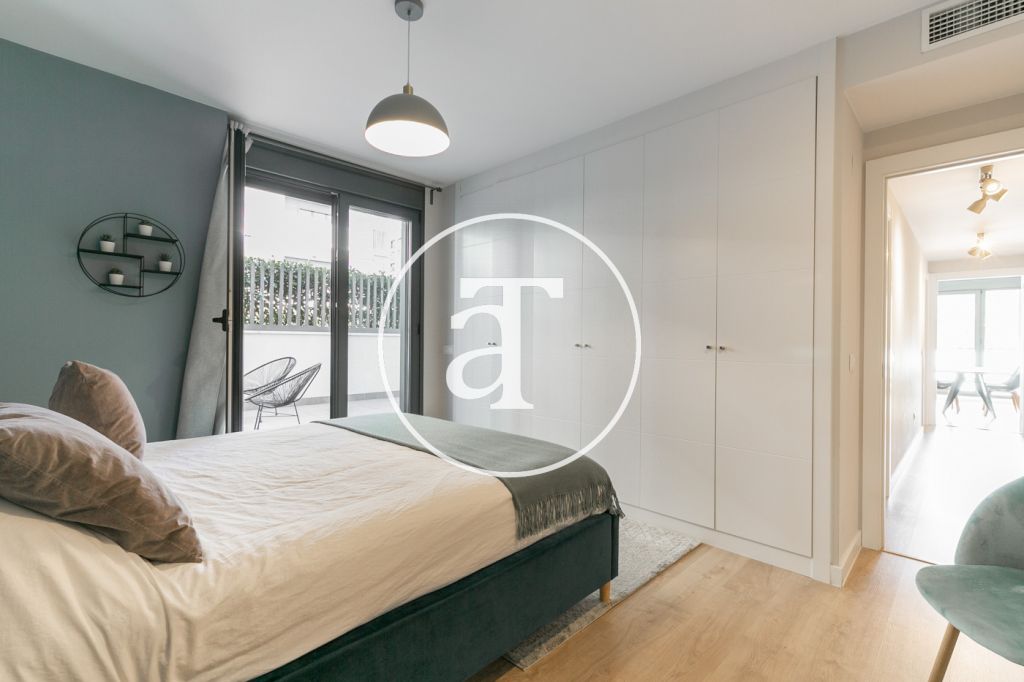 Monthly rental apartment with 3 bedrooms in Bordeta neighborhood 22