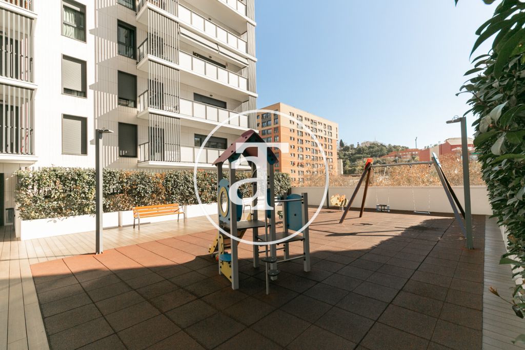 Monthly rental apartment with 3 bedrooms in Bordeta neighborhood 36