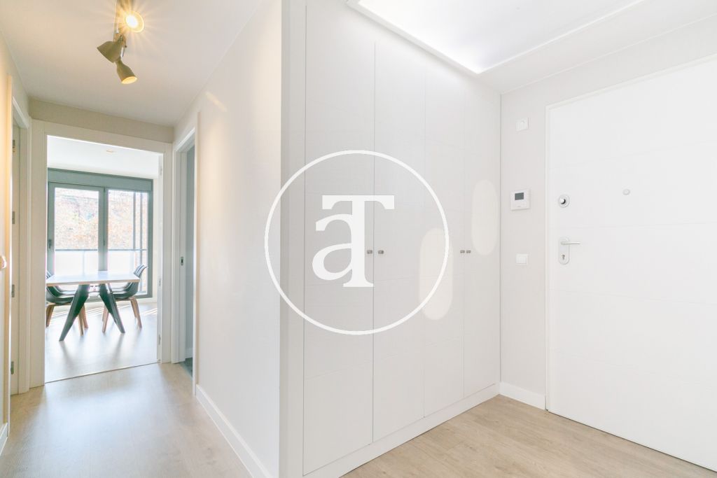 Monthly rental apartment with 3 bedrooms in Bordeta neighborhood 35